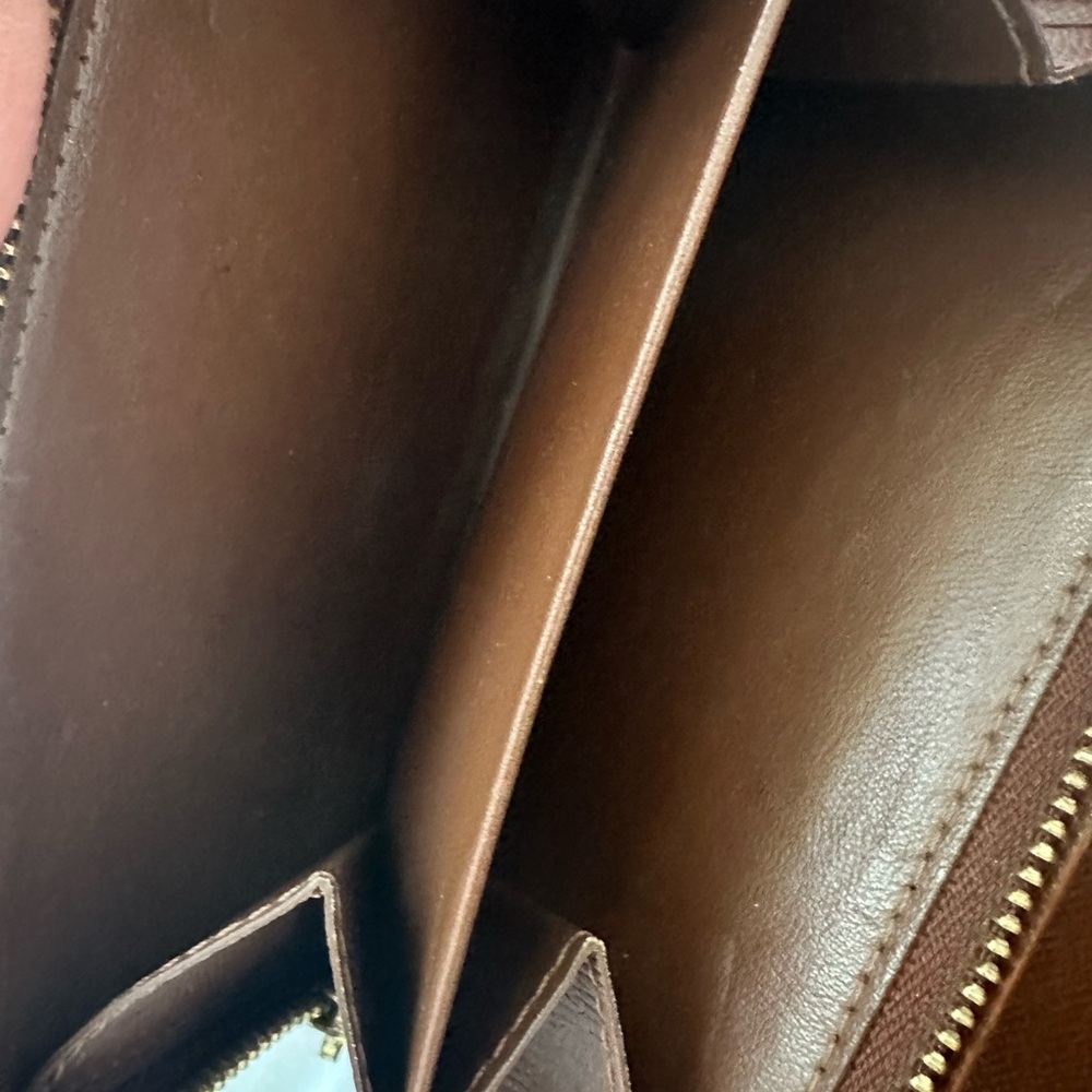 Authentic Lv Bi Fold - image 7